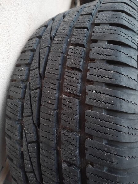 Set anvelope iarna Goodyear 225 / 55 / 16